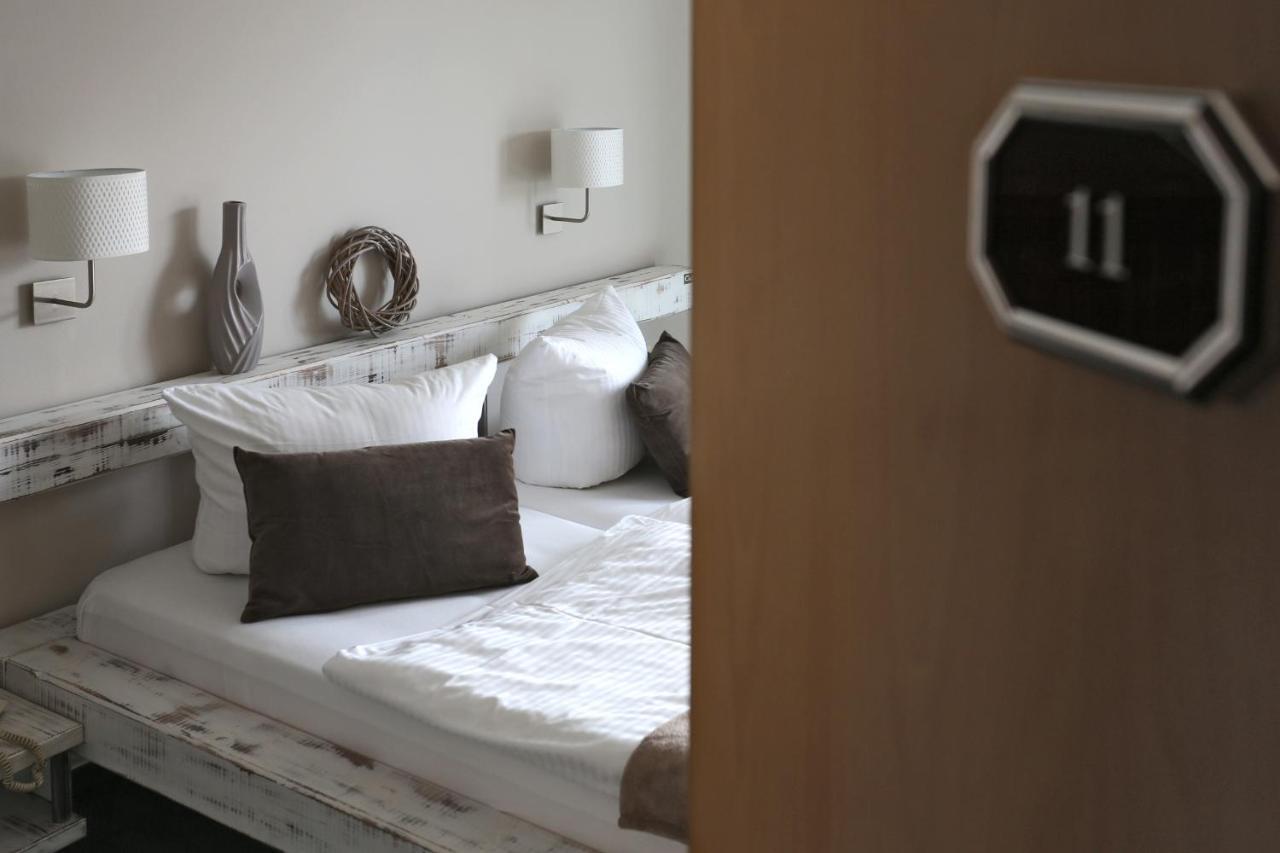 Hotel & Restaurant Utkiek Greifswald Ngoại thất bức ảnh